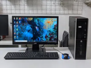 HP Core i7 - Computer Set Speed 3.30Ghz 8GB RAM  250GB SSD Win 11 Pro 19′′ HD Monitor