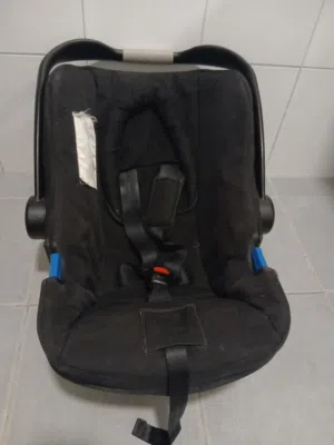 عربة أطفال للسيارة 2 دينار  - child car - 2 K.D