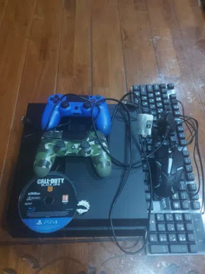 سوني فور للبيع