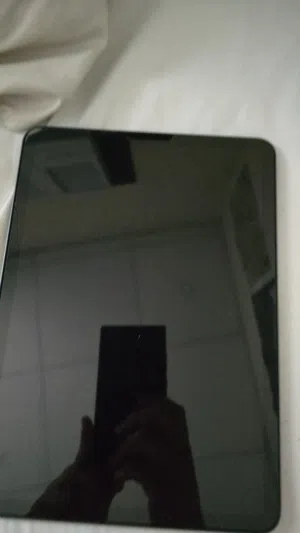 apple-ipad-air-64-gb-in-tarout-island
