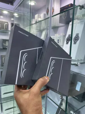Samsung Z Fold 7(256GB/512GB) جديد كفالة لمدة 24 شهر