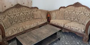 طقم كنب تسع مقاعد مستعمل السعر 120