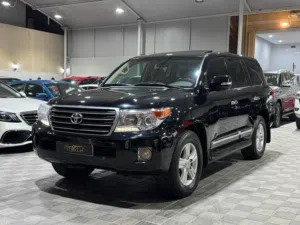 Toyota Land Cruiser V8