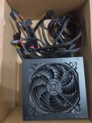 بورسبلاي 650 W  نظيف و لا يشكو من شي  تعال و افحص  السعر 13 غير قابل للنقاش