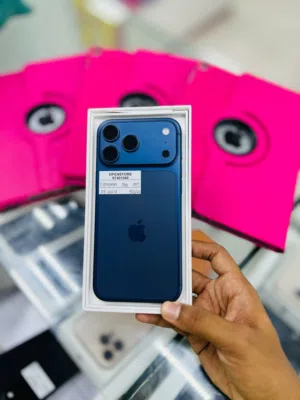 iPhone 17 pro max -256 GB - Perfect condition available