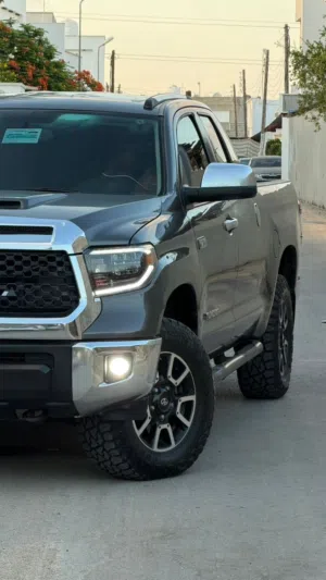 TUNDRA 2014 SR5