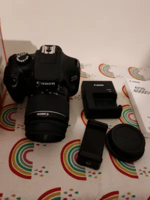 Canon eos 4000D