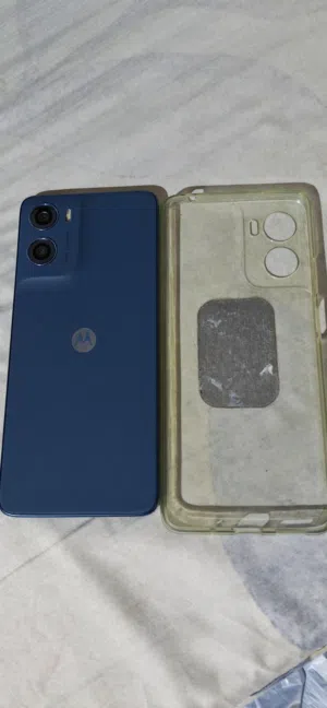 Good condition 2 moth old mobile 4+4 Ram 128 storage