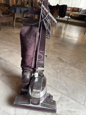 مكنسه كهربائيه ماركه Kirby Performance للبيع