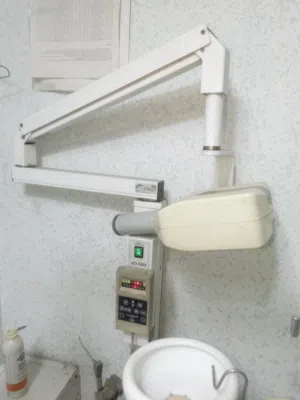 عياده اسنان للبيع بكامل معداتها