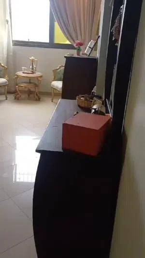 غرفة نوم زان ( مستعمله )