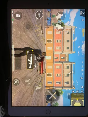 للبيع-ipad-جيل-7-32-gb-فضي-حالة-ممتازة