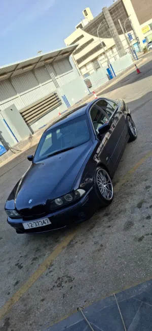 دوب كحلي BMW525