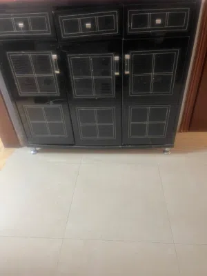 خزانة احذيه مستعمل لون اسود
