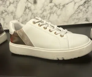 بوت جديد مقاس 39 من Nine west