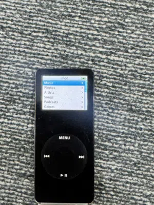iPod nano (4gb)