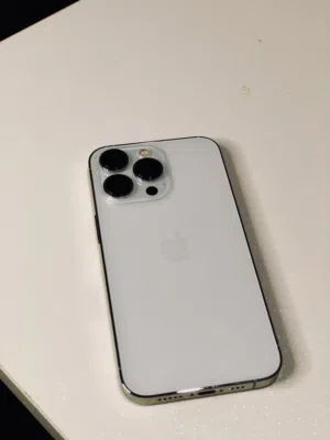 Apple iPhone 13 Pro 128 GB in Tripoli