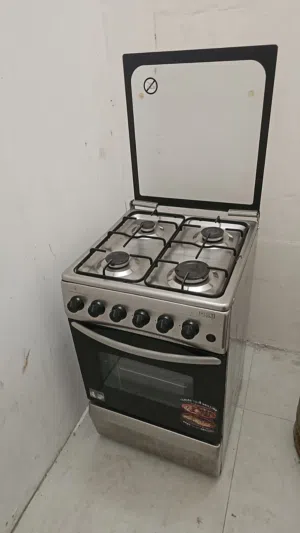 للبيع طباخة بسبب الانتقال