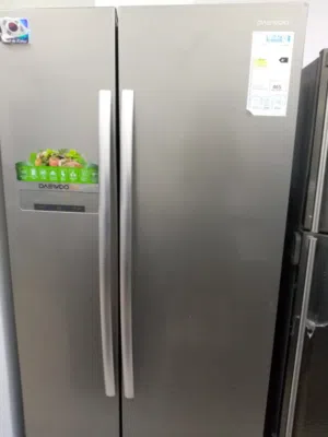 ثلاجة بابين بحاله الوكاله