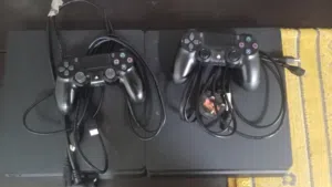 PlayStation 4 PlayStation for sale in Al Dakhiliya