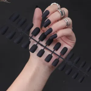 أظافر بأقل الأسعار و اجمل الألوان
