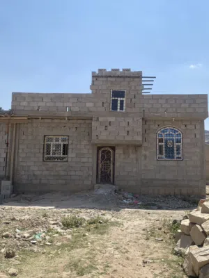 للبيع عمارة دور واحد جاهزة