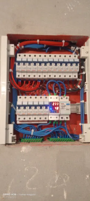 كهربائي منازل مصري سكان جنزور اعمال الكهرباء المنزليه الصناعية وتركيب وصيانة انظمة المراقبه وسمرت هو