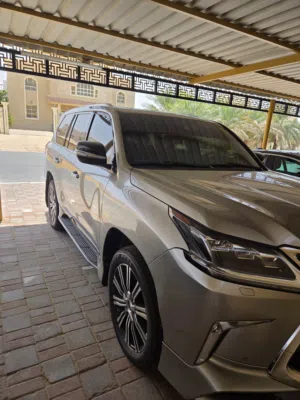 لكزس2020 LX570 بلاتينيوم 2020 Lexus LX570 Platinum