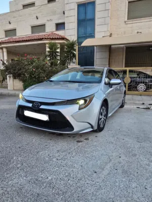 تويوتا كورولا 2020 نظيفة جدا استعمال شخصي لم تعمل تطبيقات وارد امريكي للبيع كاش فل مواصفات