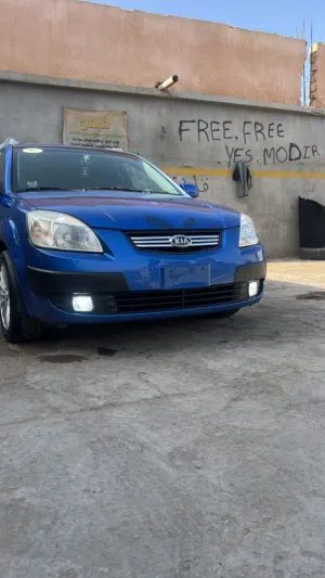 Used Kia Pride in Tripoli