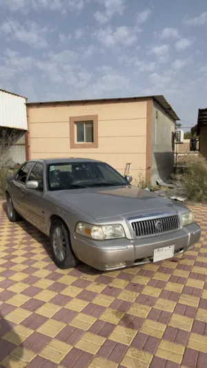 فورد ماركيز 2010