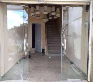 باب مرش خارجي حراري   (واجهت محل)