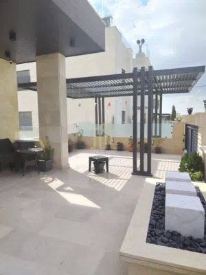 195 m2 3 Bedrooms Apartments for Sale in Amman Al-Shabah