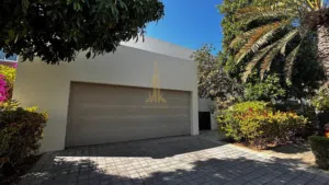 Golden Opportunity: Luxury Villa for Sale in Al Mouj Muscat