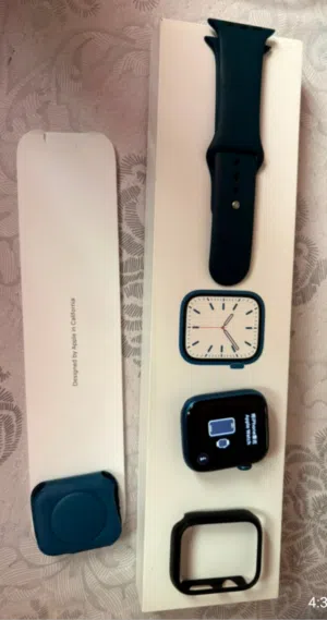 Apple Watch Series 7 GPS 45mm - Excellent Condition