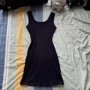 Dark blue dress