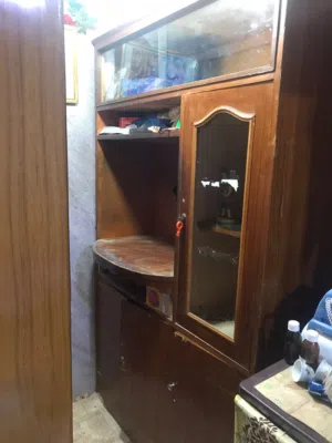 معرض ينحط بيه اللعاب وحذاءه حته ملابس وسعر 50 الف دينا