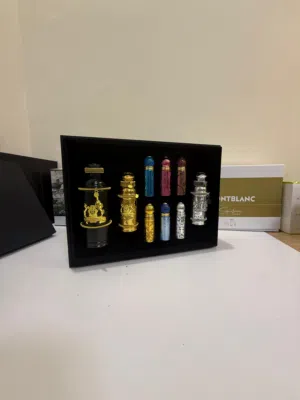 عطور وبكجات