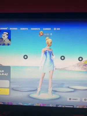 حساب فورت للمبتدئين حساب مربوط سوني و ابك ايميلات أساسيه-حساب في سكنات حرم -قابل للمساومة