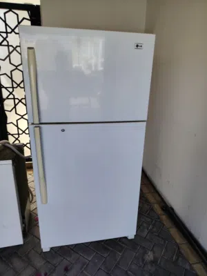 LG refrigerator very good condition