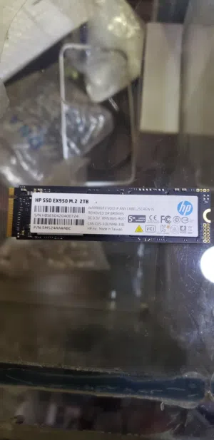 هارد HP SSD NVMe M.2  بحجم 2 تيرابايت  شبة جديد للبيع