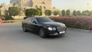 Sedan Bentley in Muscat