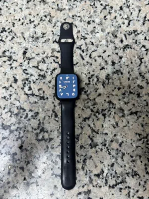 Apple Watch Series 9 in excellent condition battery health 90%