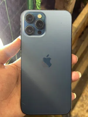 Apple iPhone 12 Pro Max 256 GB in Basra