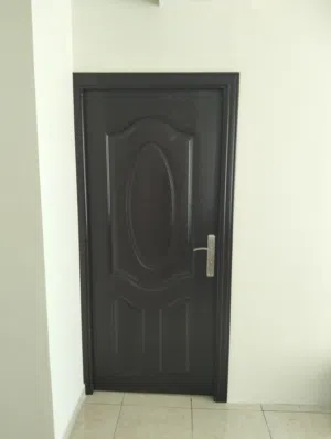 تفصيل ابواب خشب فقط 70 دينار