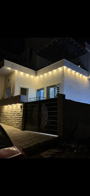 103 m2 3 Bedrooms Apartments for Sale in Aqaba Al Sakaneyeh 9