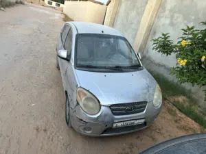 كيا بيكانتو موديل 2008 هيكل تاعب لكن المحرك والكمبيو ربي يبارك