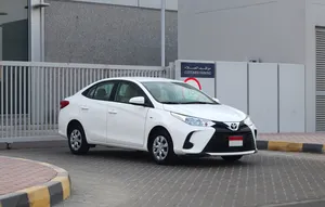 Toyota yaris 2021 Gcc cruise control, sensors  تويوتا ياريس 2021 خليجي مثبت سرعة حساسات خلفيه بحاله