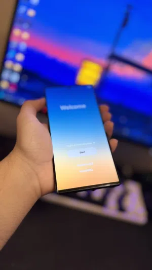 جالاكسي S23 الترا سامسونج مستعمل بحالة ممتازة مع كرتونة وشاحن - 1 تيرابايت