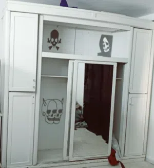 خزانه طابقين خشب ممتاز